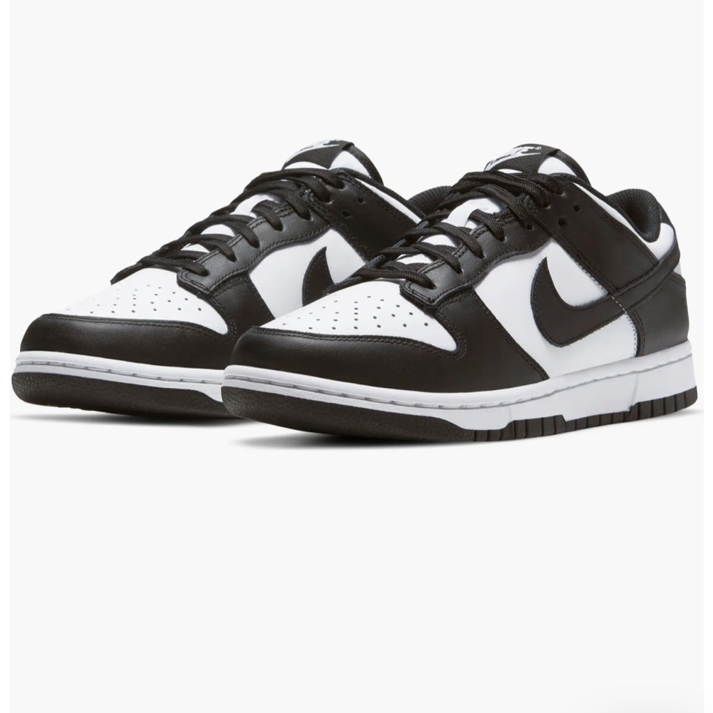 Nike Panda Dunks